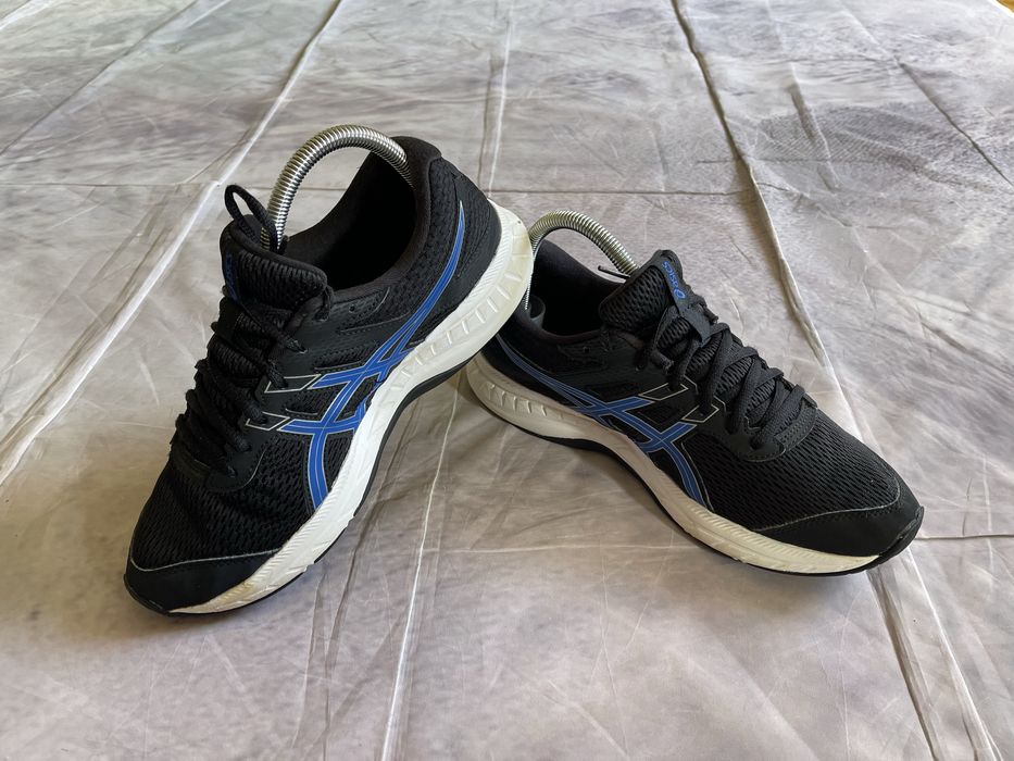 asics gel-contend 6 в 41,5 розмірі оригінал
