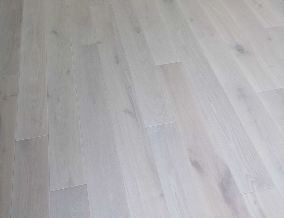 Deska podłogowa dębowa około 9m2