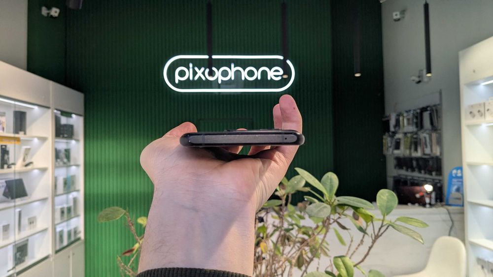 Магазин OnePlus 10 Pro 12/256GB Volcanic Black Гарантiя Trade In