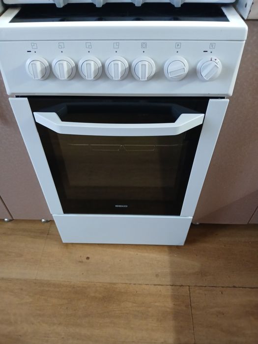 Плита склокераміка фірми "BEKO"