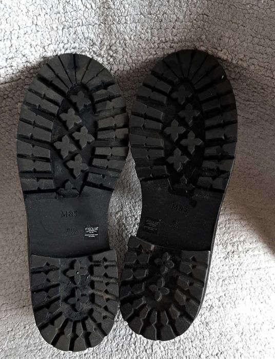 Лофери жіночі чорного кольору