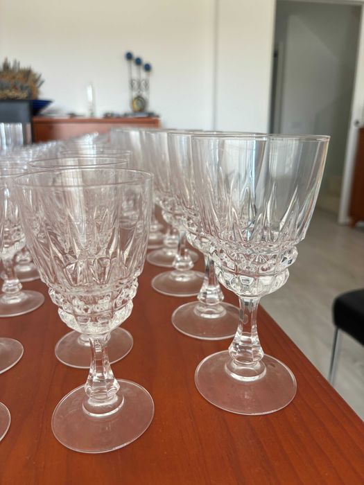 Copos e garrafa cristal d'arques- Conjunto 25 peças