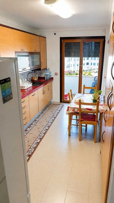 Quarto Infantado Loures
