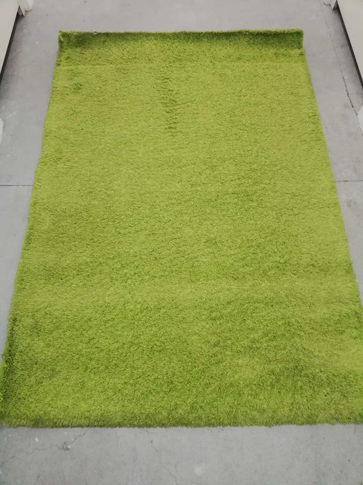 carpetes usadas em bom estado