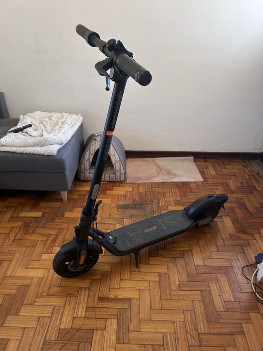 Trotinete Ninebot F2