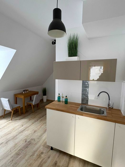 Piękna kawalerka - mieszkanie po remoncie kapitalnym Godula 33 m² - Widok 4