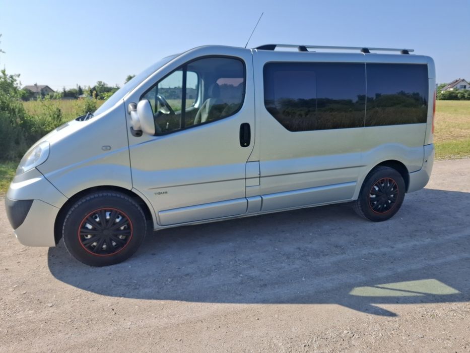 Opel Vivaro Tour 8 mio osobowy