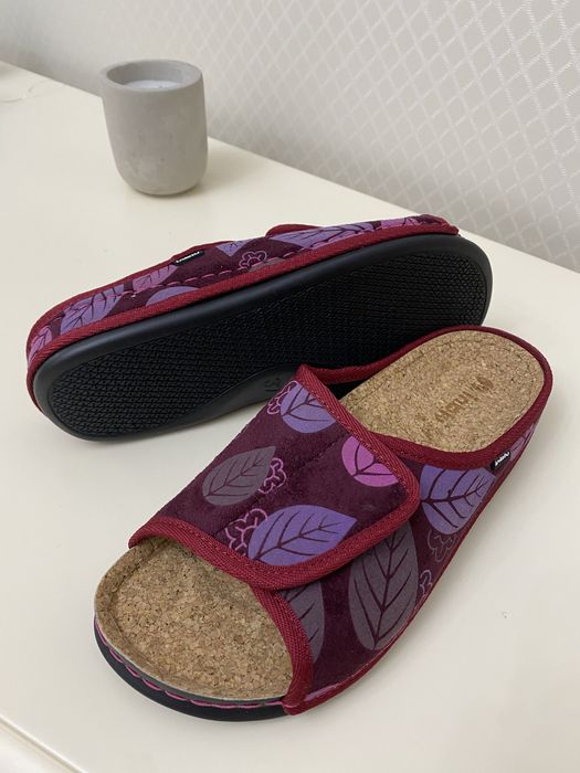 Жіночі ортопедичні тапочки Inblu на липучці,коркова устілка.