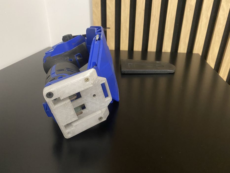 Piła łańcuchowa Westfalia na akumulatory Parkside