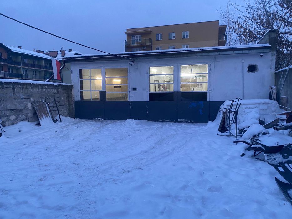 Sprzedam w pełni wyposażony warsztat samochodowy