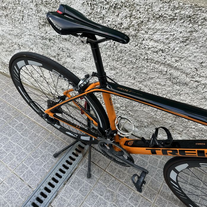 Bicicleta TREK em carbono