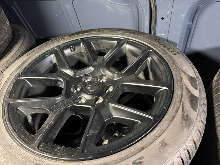 Dodge Ram 1500 V DT 2019-2025,Nowe opony PIRELLI SCORPION VERDE 285/45R22, 22"kpl 4szt.