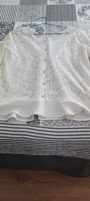 Blusa em Renda da Ferrache