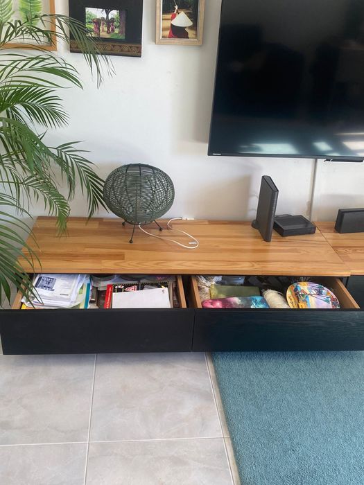 Movel tv com dois modulos de parede