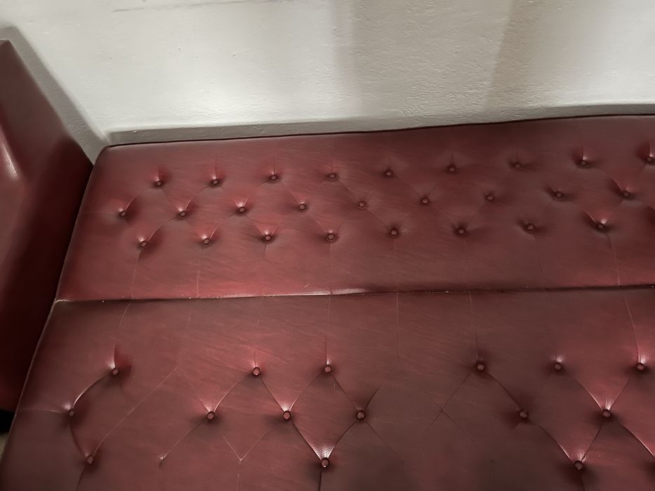 Sofa-cama pele cor vinho