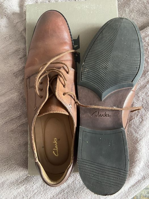 Туфлі чоловічі .