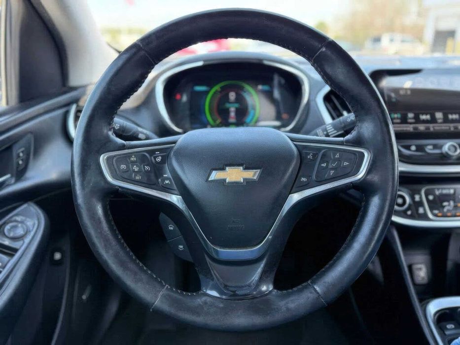 Chevrolet Volt Premier      2017