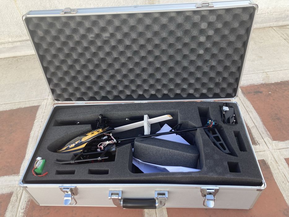 HElicoptero esky honey bee cp3