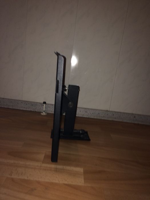 Продам полку-кронштейн для телевизора
