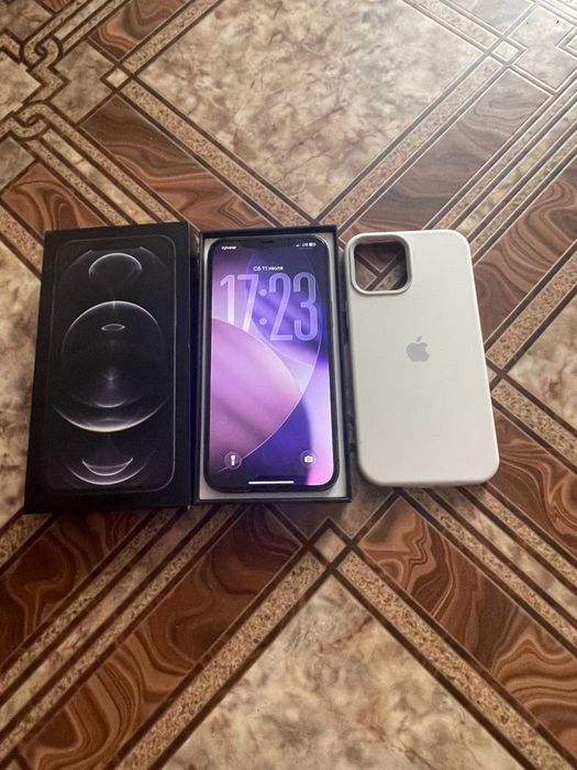 iPhone 12 Pro Max на 128GB