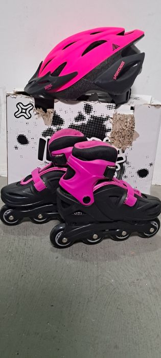Vende-se patins rosa
