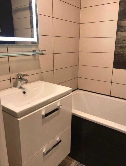 Продам 2к Парус Коммунар Ремонт чешка