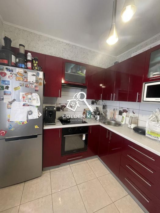 Продаж 4-кімнатної квартири, Ювілейна