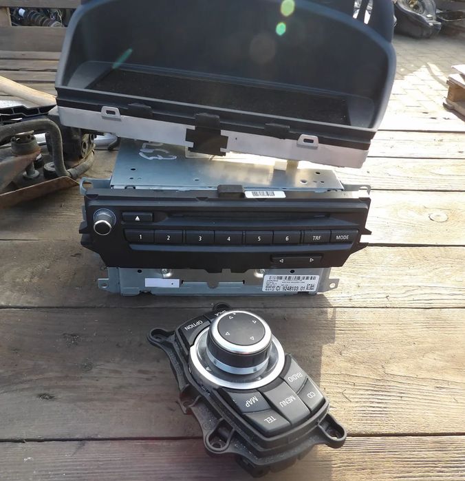 BMW - E90,E80 - KOMPLETNA NAWIGACJA CIC - MONITOR , KONTROLER , STACJA - KOMPLET - 9240957  9215646  9248103