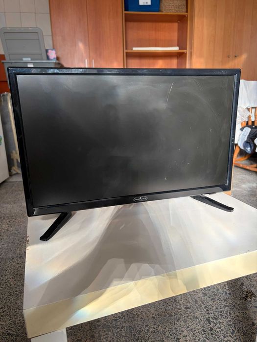 Televisão SmartTech 22 polegadas