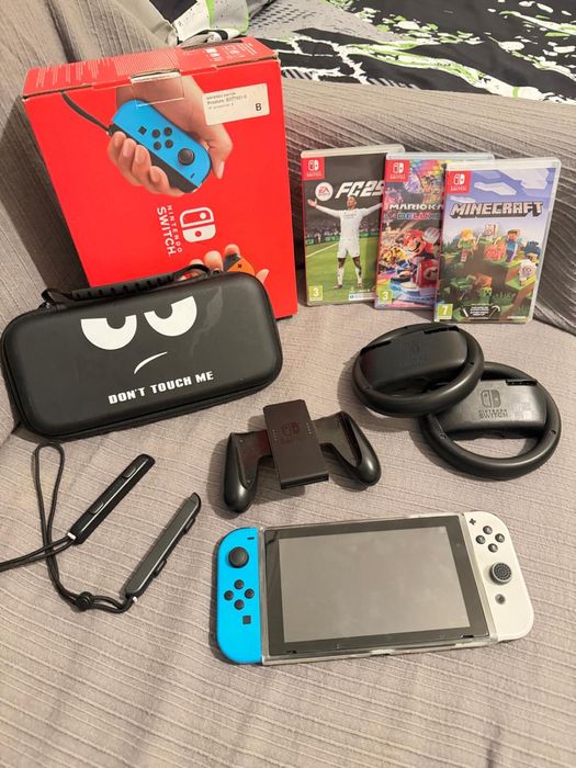 Nintendo Switch com jogos e acessórios – Garantia
