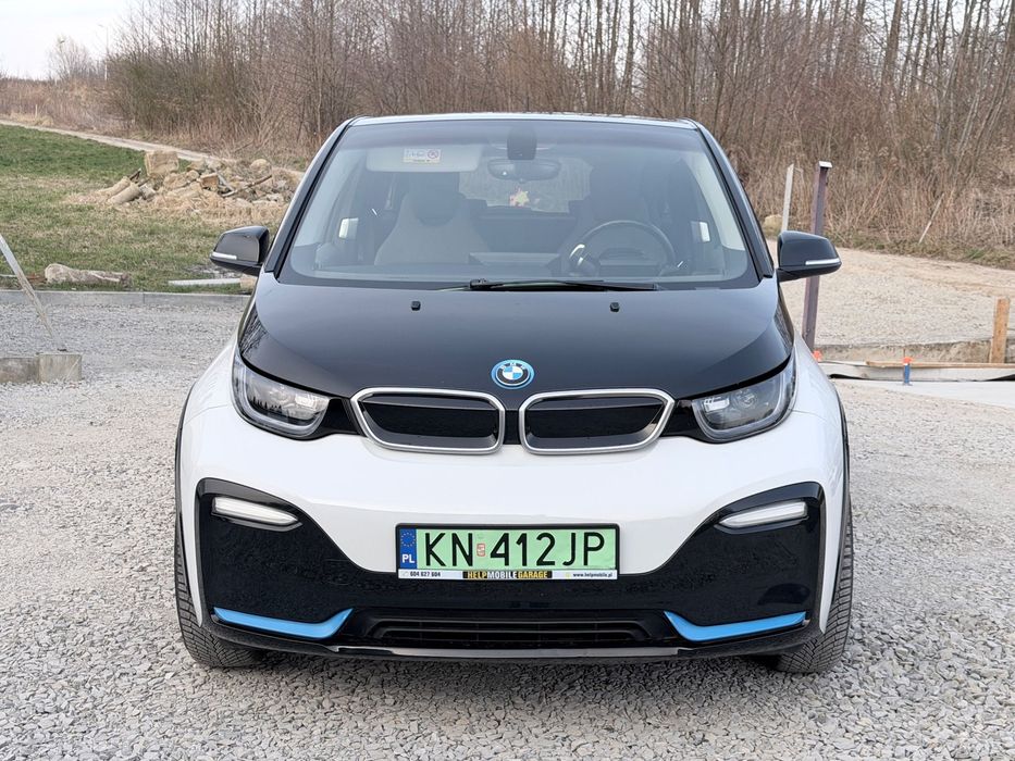 BMW i3