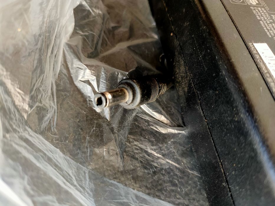 Блок живлення до ноутбука