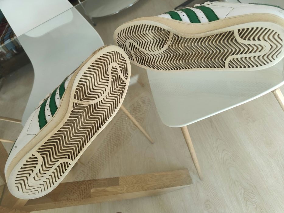 Dois pares de sapatilhas usadas, adidas, lacoste 41