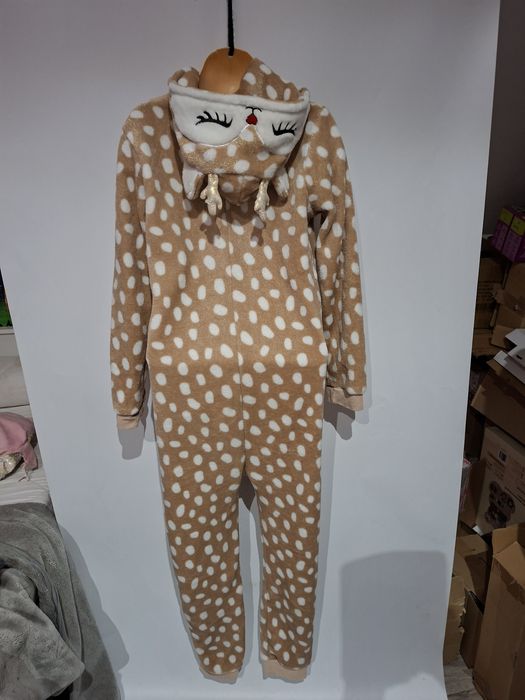 Primark  Pizama jednoczesciowa dziecieca rozmiar 158
 Piżama jednoczęś