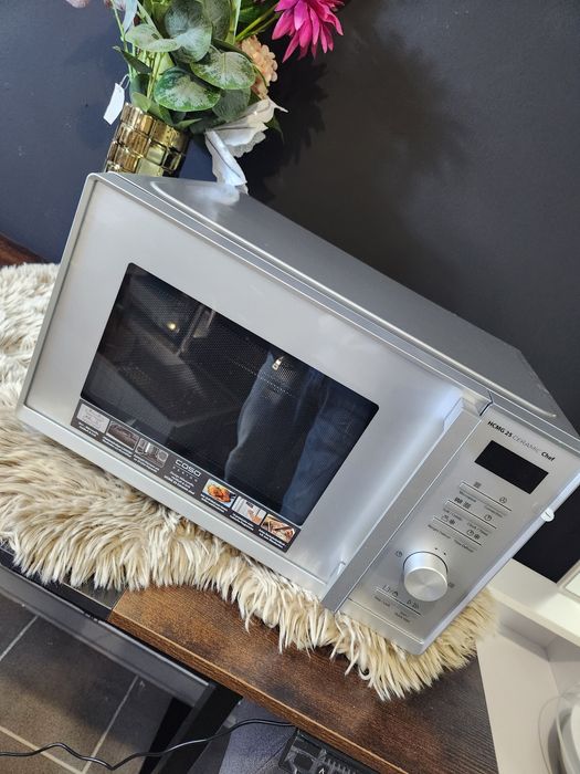 Kuchenka Mikrofalowa Caso HCMG 25