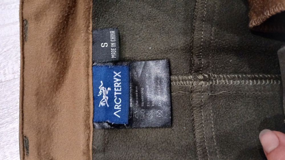 Продам штани Arcteryx