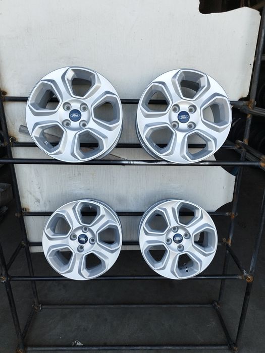 Felgi 16" 4x108 Et 37.5 6.5j Ford