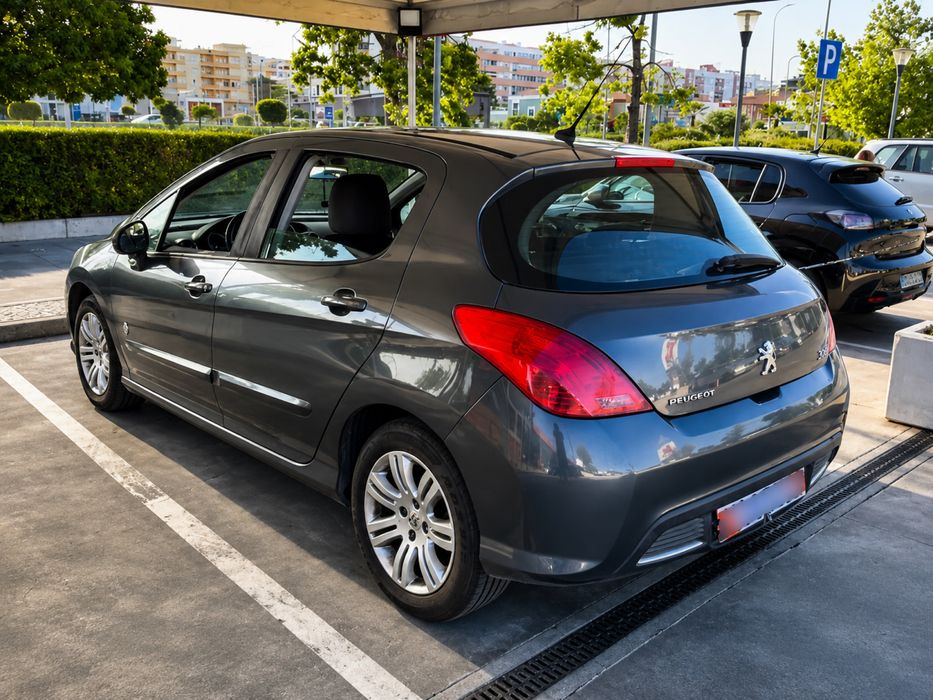 Peugeot 308 2010