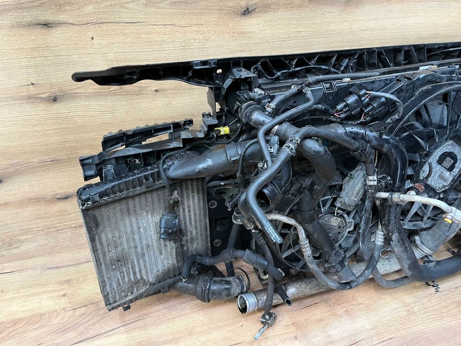 Pas przedni Audi Q7 3.0 TDI Automat