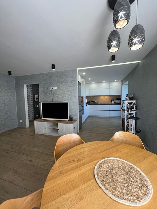 Продам 2-х рівневу квартиру