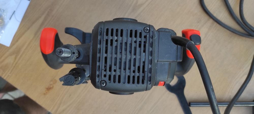 ФРЕЗЕР Dnipro-M ЕR-210LX