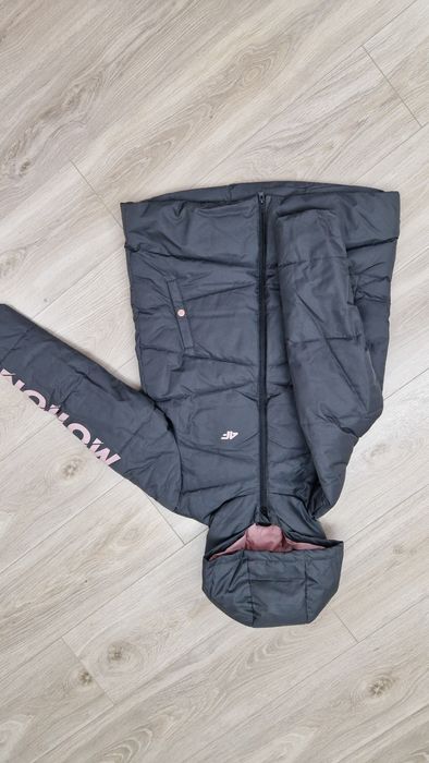 Подовжена зимова куртка