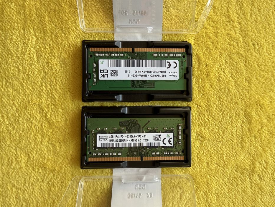 SK hynix 8GB DDR4 3200MHz SO-DIMM RAM do laptopa HMAA1GS6CJR6N-XN