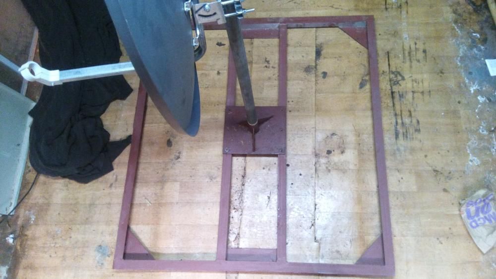 Uchwyt antenowy na płaskie dachy