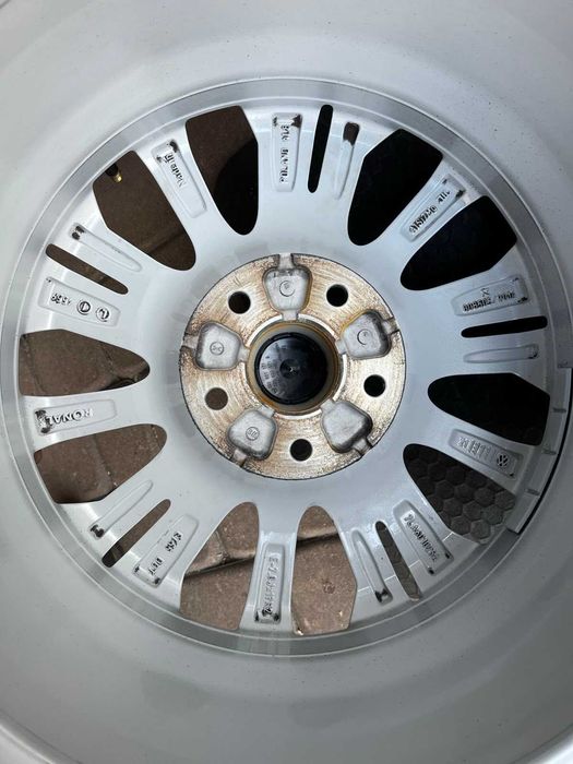 Oryginalne alufelgi Vw 5x120 17 cali Multivan T7 T6 T5 NOWY MODEL