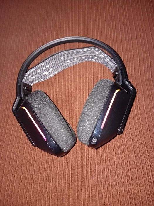 Headset Logitech G733 Lightspeed Wireless RGB Gaming Preto