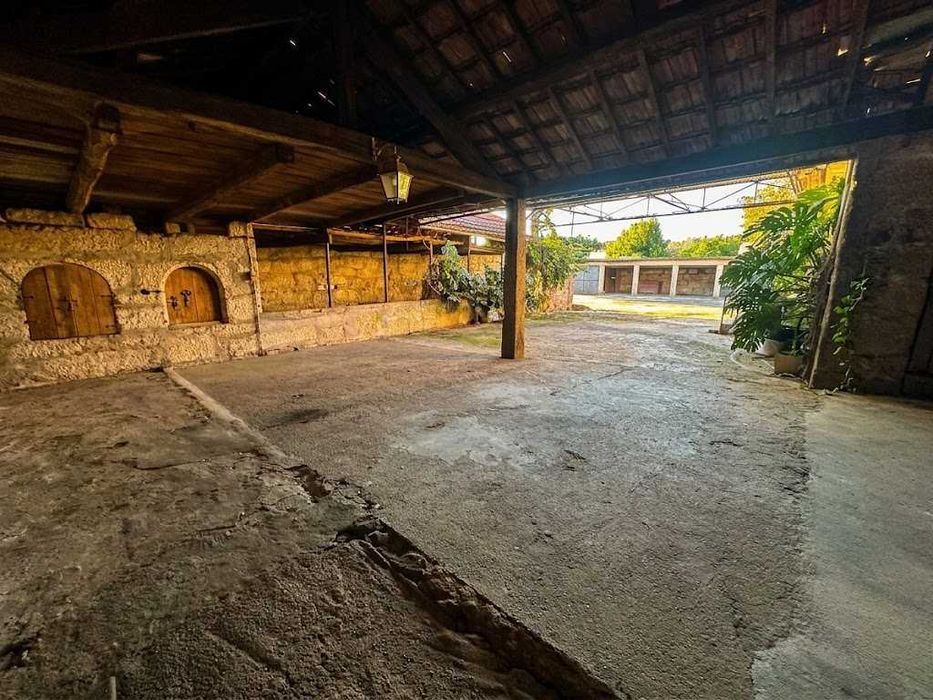 Quinta rústica 578m²,  Negreiros Barcelos (lote2400m2 de construção)