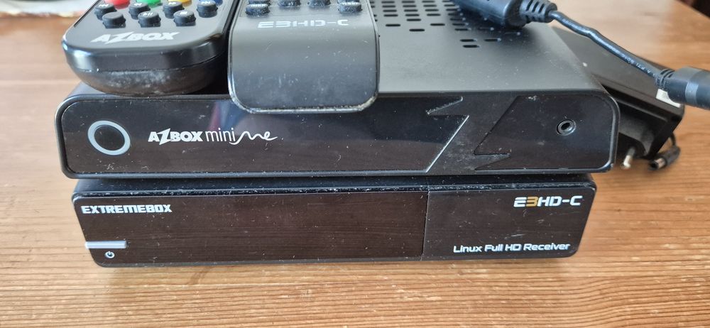 Azbox mini me + Extreambox e3hd-c