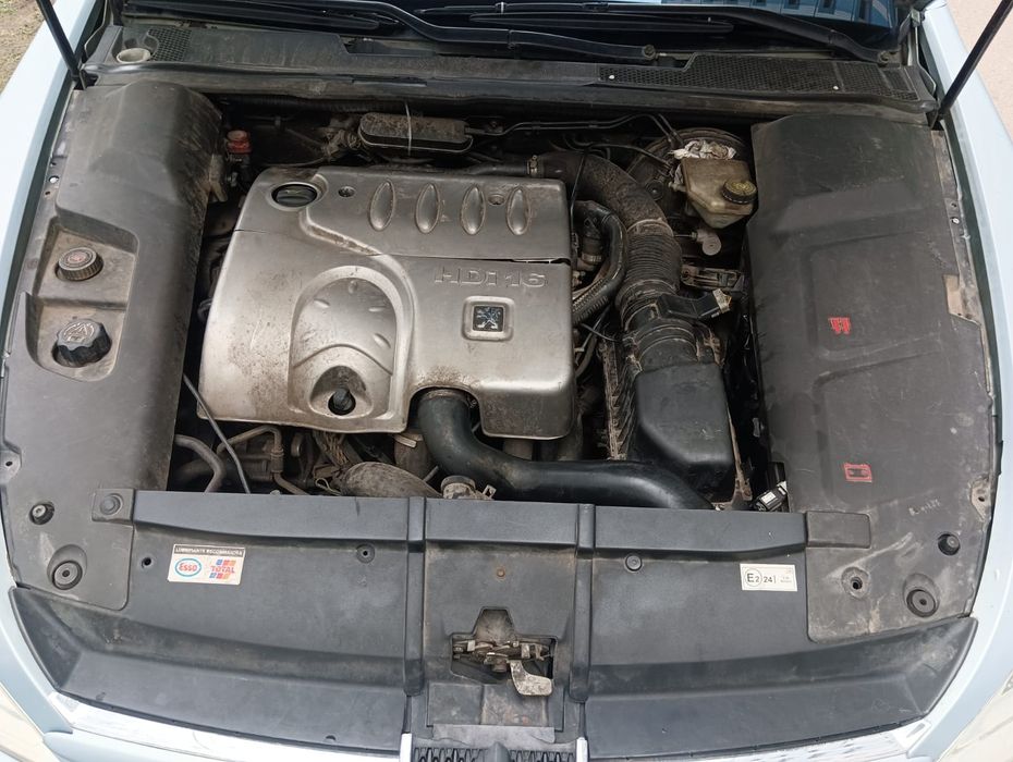 Продам Peugeot 607