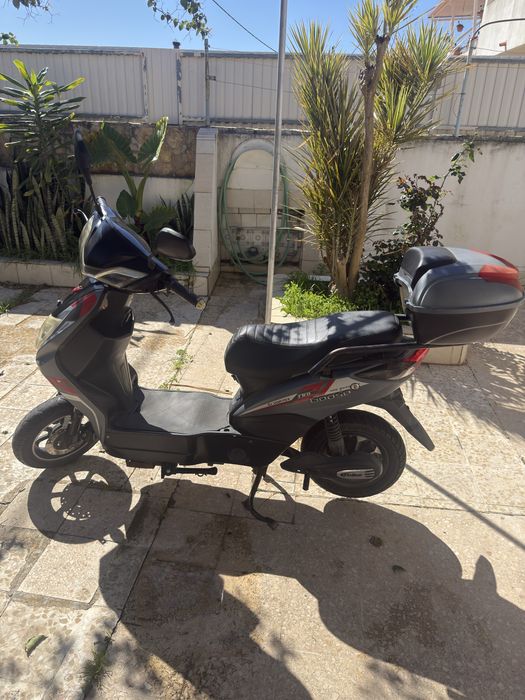 Motinha Elétrica com Batéria Litio + Bagageiro + Trava de Segurança